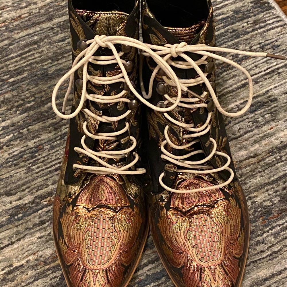 Snazzy boots